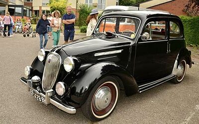 Retro Auto Montville