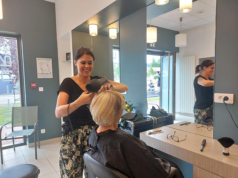 TUC-VDA-Coiffeuse